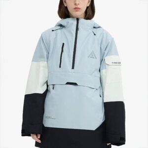 High Experience // Colorblock sky blue white black snowboard ski jacket anorak S
